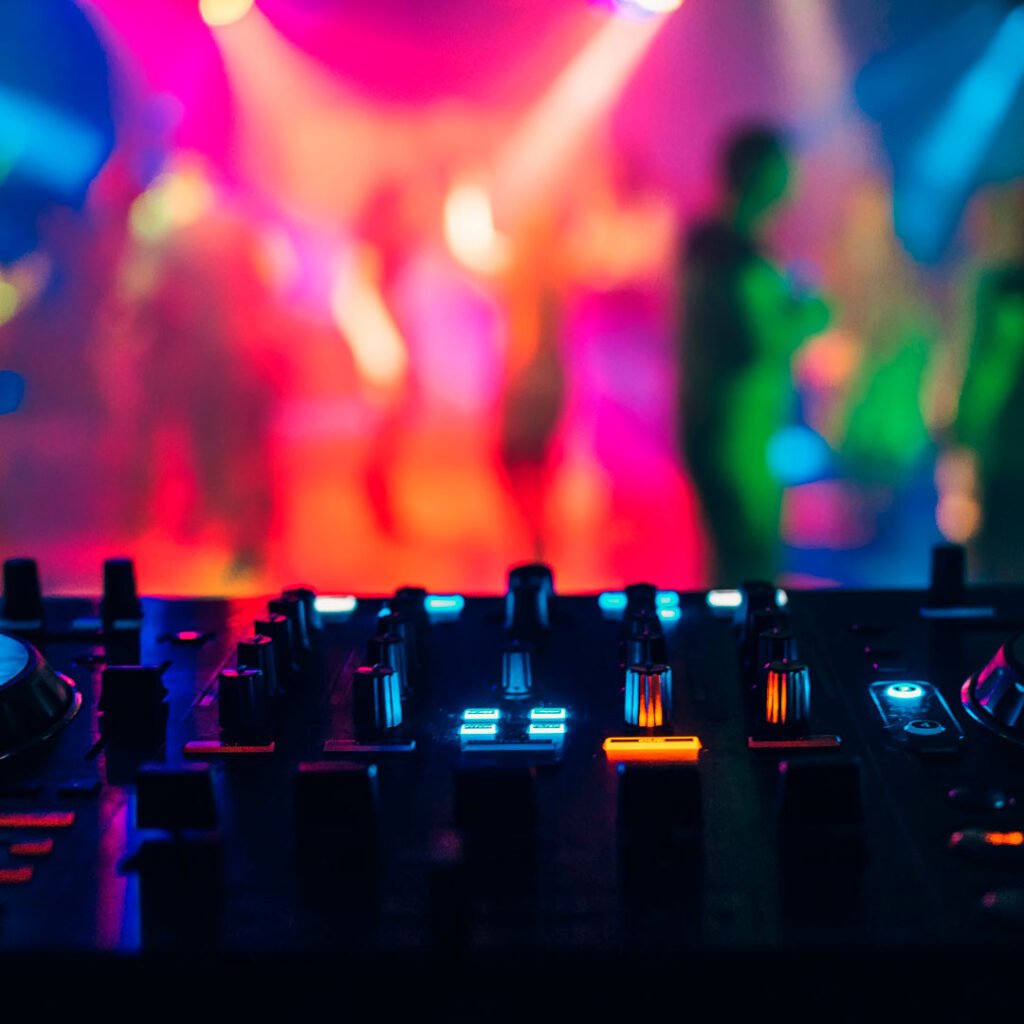 Música, Entretenimiento & Cultura